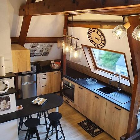 Bel Appartement Ensoleille En Ville Pont-Évêque Exteriör bild